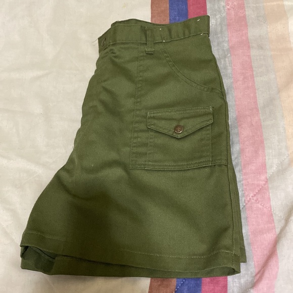 Womens Shorts - Picture 4 of 4